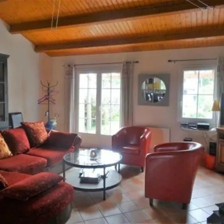 بيت للعطل House Spacieuse Et Lumineuse Proche De Tout ! 2 *