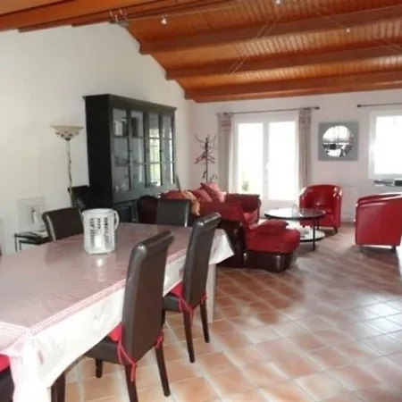 House Spacieuse Et Lumineuse Proche De Tout ! 2